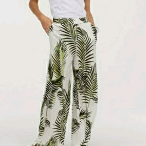 H&M Palm leave/ crêped pants.